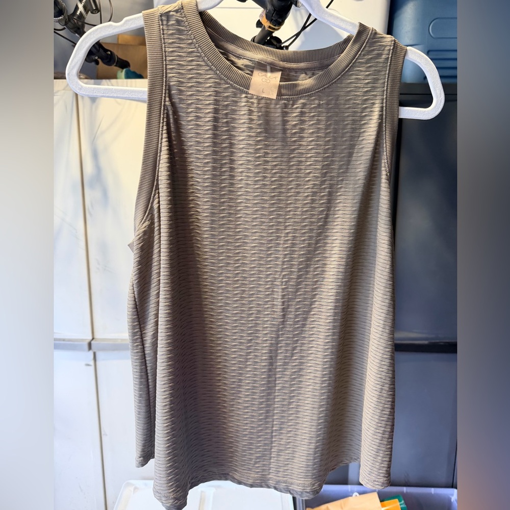 Sleeveless Textured Tank Top - Taupe